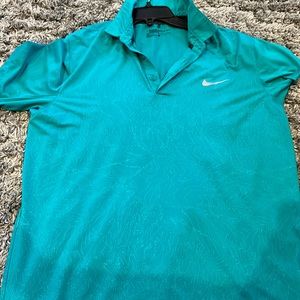 Mens Large Nike Golf Polo.